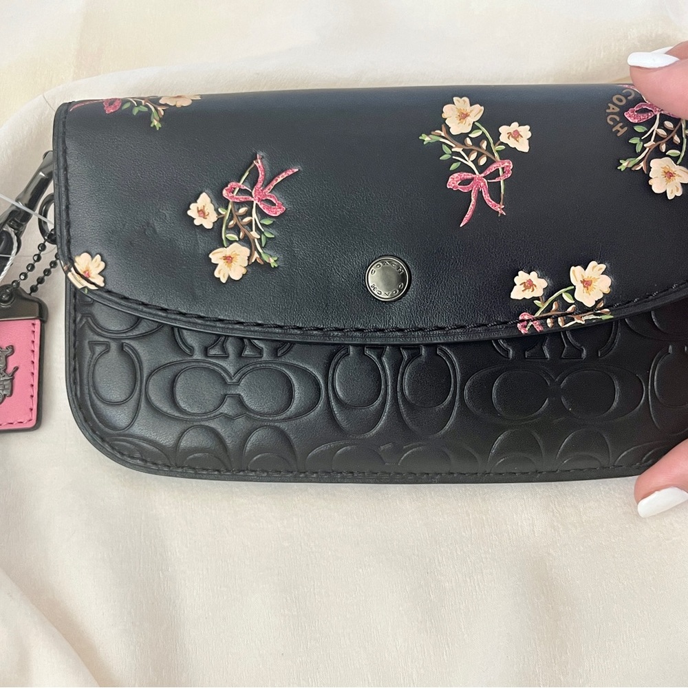 Coach 1941 Black Signature Print With Black Floral Bow Print - Picture 2 of 8
